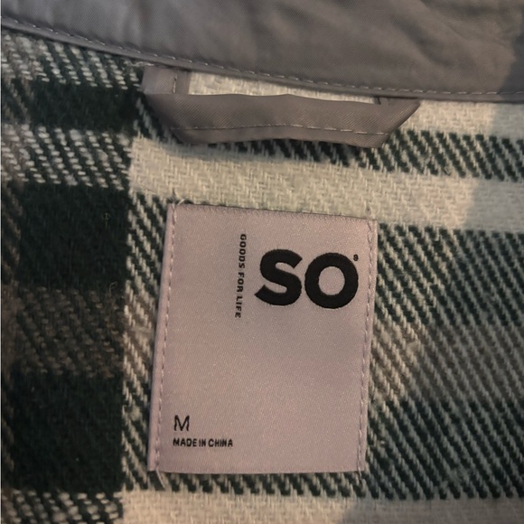 SO Green and White Plaid Jacket - Picture 2 of 2